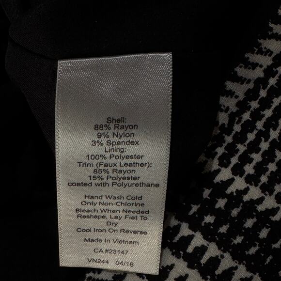 Talbots SZ 2 Pencil Skirt Glen Plaid Knee Length Lined Rear Slit Zip Closure New - Picture 7 of 8